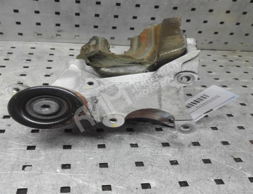 Кронштейн генератора Hyundai Sonata V (NF) 2005-2010  Hyundai Sonata Sonata V (NF) 2005-2010