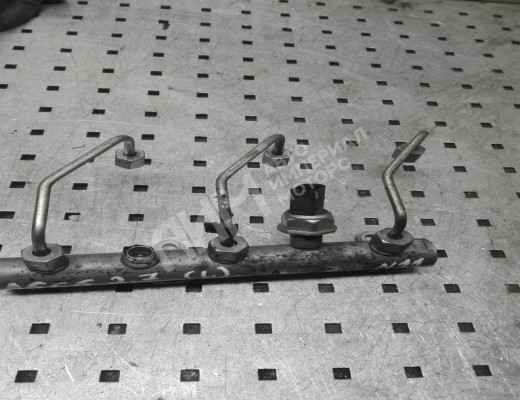 Топливная рампа Audi A6 C6 (4F) 2004-2008  Audi A6 A6 C6 (4F) 2004-2008