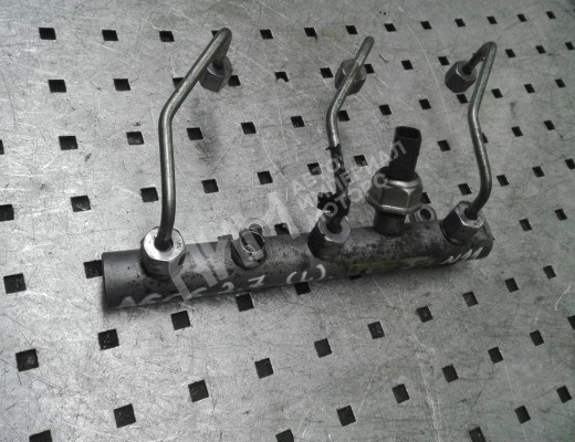 Топливная рампа Audi A6 C6 (4F) 2004-2008  Audi A6 A6 C6 (4F) 2004-2008