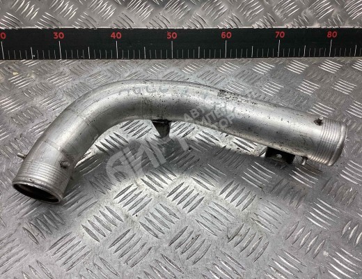 Патрубок интеркулера Audi A6 C6 (4F) 2004-2008  Audi A6 A6 C6 (4F) 2004-2008
