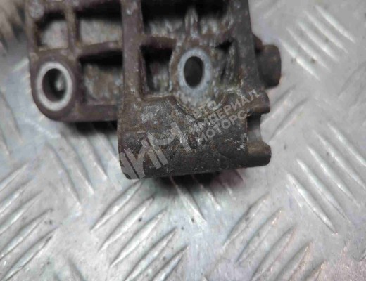 Кронштейн генератора Audi A6 C6 (4F) 2004-2008  Audi A6 A6 C6 (4F) 2004-2008