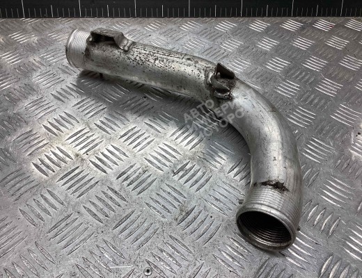 Патрубок интеркулера Audi A6 C6 (4F) 2004-2008  Audi A6 A6 C6 (4F) 2004-2008