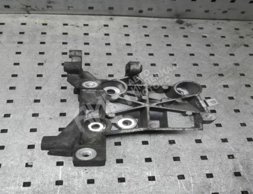 Кронштейн гидроусилителя Audi A6 C6 (4F) 2004-2008  Audi A6 A6 C6 (4F) 2004-2008