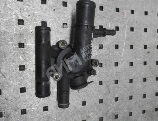 Корпус термостата Renault Laguna II (X74) 2001-2005  Renault Laguna Laguna II (X74) 2001-2005