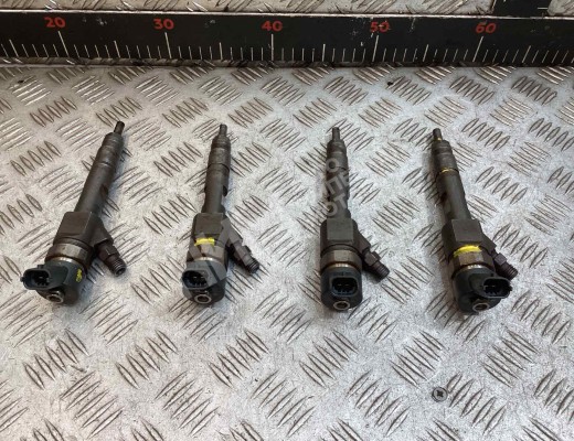 Форсунка Renault Laguna II (X74) 2001-2005  Renault Laguna Laguna II (X74) 2001-2005