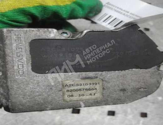 Заслонка дроссельная Renault Laguna II (X74) 2001-2005  Renault Laguna Laguna II (X74) 2001-2005