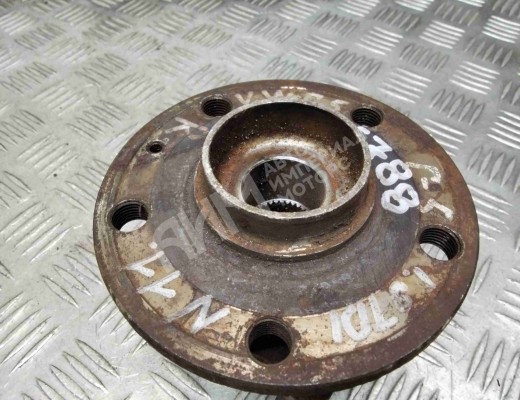 Ступица передняя правая Volkswagen Golf V (1K) 2004-2009  Volkswagen Golf Golf V (1K) 2004-2009
