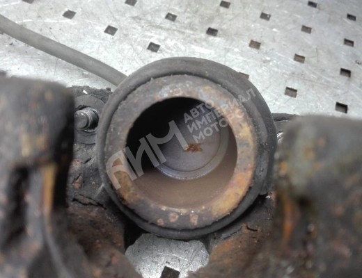 Суппорт передний левый Skoda Octavia A4 Tour (1U) 2000-2010 рестайлинг  Skoda Octavia Octavia A4 Tour (1U) 2000-2010 рестайлинг