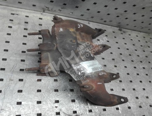 Коллектор выпускной Volkswagen Golf IV (1J) 1997-2004  Volkswagen Golf Golf IV (1J) 1997-2004