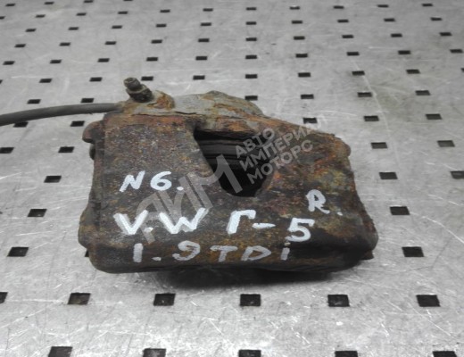 Суппорт передний правый Volkswagen Golf V (1K) 2004-2009  Volkswagen Golf Golf V (1K) 2004-2009