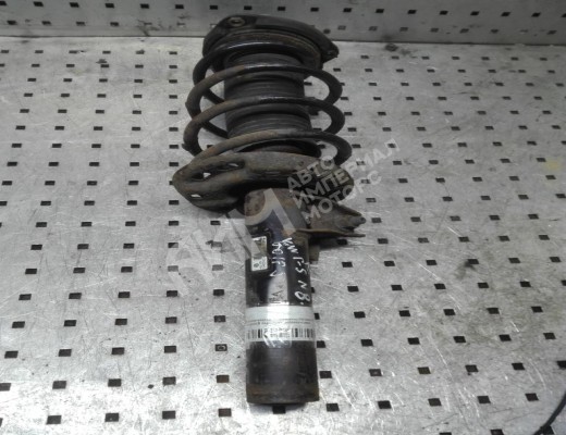 Стойка передняя правая Volkswagen Golf V (1K) 2004-2009  Volkswagen Golf Golf V (1K) 2004-2009