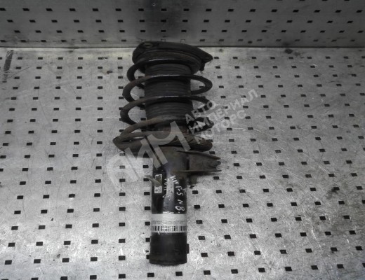 Стойка передняя правая Volkswagen Golf V (1K) 2004-2009  Volkswagen Golf Golf V (1K) 2004-2009