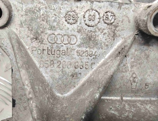 Кронштейн компрессора кондиционера Audi A4 B5 (8D) 1994-1999  Audi A4 A4 B5 (8D) 1994-1999