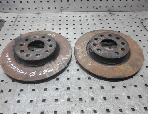 Диск тормозной передний Volkswagen Golf V (1K) 2004-2009  Volkswagen Golf Golf V (1K) 2004-2009