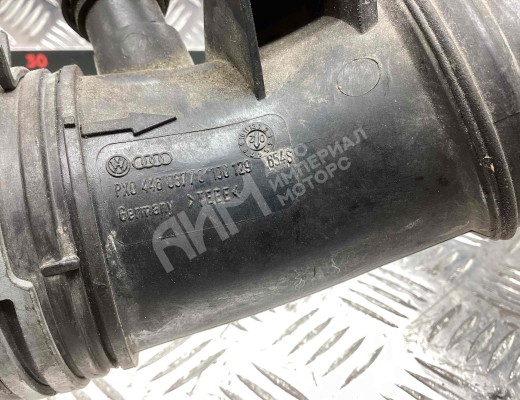 Патрубок турбины Skoda Octavia A4 Tour (1U) 2000-2010 рестайлинг  Skoda Octavia Octavia A4 Tour (1U) 2000-2010 рестайлинг