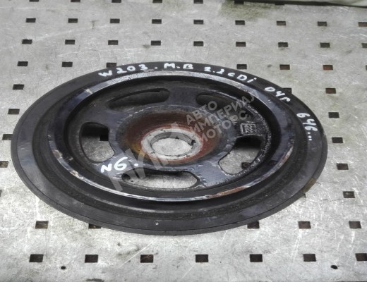 Шкив коленвала Mercedes C (W203) 2000-2004  Mercedes C C (W203) 2000-2004