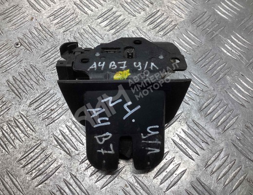 Замок багажника Audi A4 B7 (8EC, 8ED) 2004-2008  Audi A4 A4 B7 (8EC, 8ED) 2004-2008