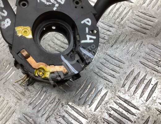 Переключатель подрулевой (стрекоза) Volkswagen Passat B4 (3A) 1993-1997  Volkswagen Passat Passat B4 (3A) 1993-1997