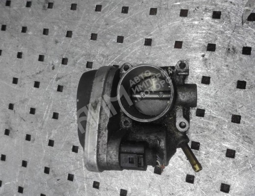 Заслонка дроссельная Volkswagen Golf IV (1J) 1997-2004  Volkswagen Golf Golf IV (1J) 1997-2004