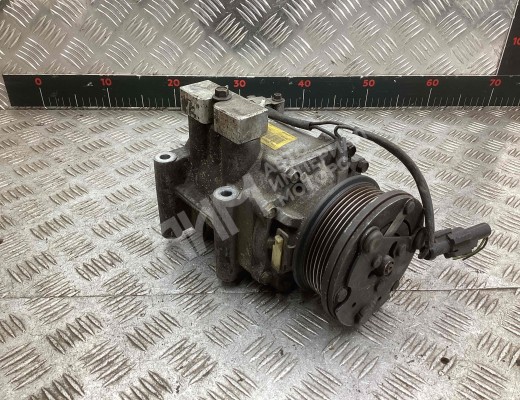 Компрессор кондиционера Ford Mondeo III 2000-2003  Ford Mondeo Mondeo III 2000-2003