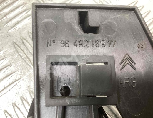 Ручка внутренняя задняя левая Citroen C5 I 2004-2008 рестайлинг  Citroen C5 C5 I 2004-2008 рестайлинг