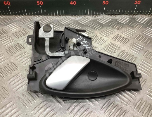 Ручка внутренняя задняя левая Citroen C5 I 2004-2008 рестайлинг  Citroen C5 C5 I 2004-2008 рестайлинг