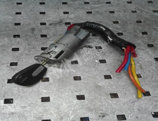 Замок зажигания Peugeot 806 1994-2002  Peugeot 806 806 1994-2002
