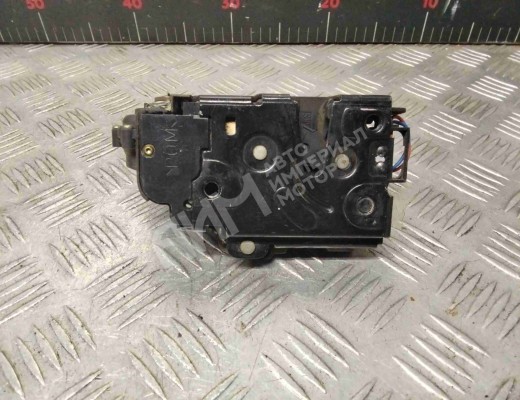 Замок двери передней левой Volkswagen Golf IV (1J) 1997-2004  Volkswagen Golf Golf IV (1J) 1997-2004