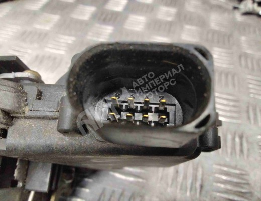 Замок двери передней левой Volkswagen Golf IV (1J) 1997-2004  Volkswagen Golf Golf IV (1J) 1997-2004