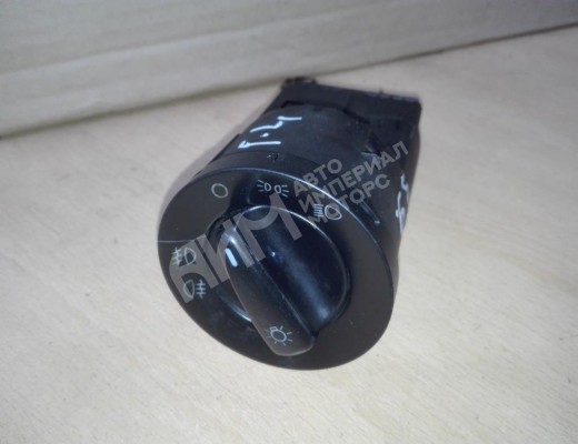 Переключатель света Volkswagen Golf IV (1J) 1997-2004  Volkswagen Golf Golf IV (1J) 1997-2004