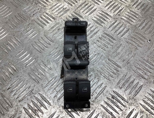 Блок управления стеклоподъемниками Volkswagen Golf IV (1J) 1997-2004  Volkswagen Golf Golf IV (1J) 1997-2004