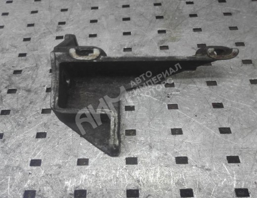 Кронштейн гидроусилителя Volkswagen Passat B3 1988-1993  Volkswagen Passat Passat B3 1988-1993