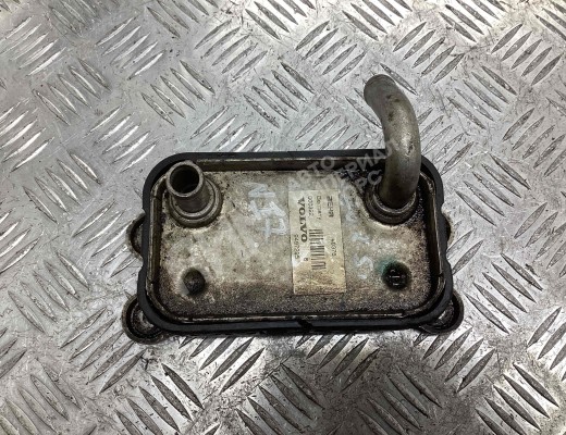 Теплообменник масляного фильтра Volvo V70 II (SW) 2000-2008  Volvo V70 V70 II (SW) 2000-2008