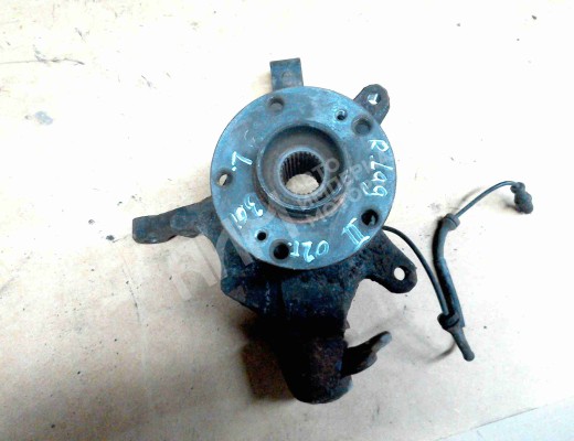 Ступица передняя правая Renault Laguna II (X74) 2001-2005  Renault Laguna Laguna II (X74) 2001-2005