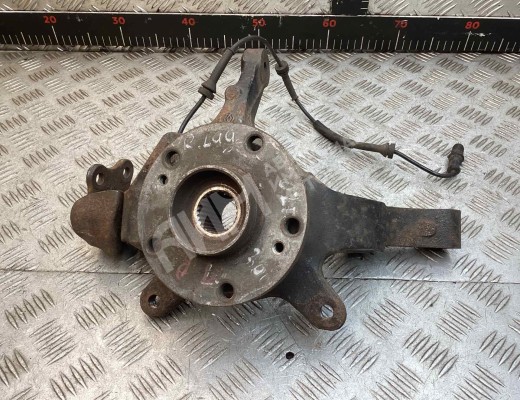 Ступица передняя правая Renault Laguna II (X74) 2001-2005  Renault Laguna Laguna II (X74) 2001-2005