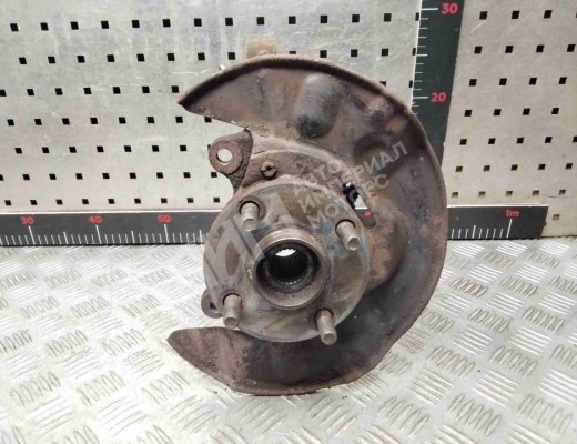 Ступица передняя левая Toyota Corolla (E120) 2001-2007  Toyota Corolla Corolla (E120) 2001-2007