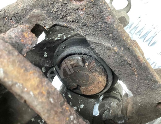 Суппорт задний левый Opel Meriva A 2006-2010 рестайлинг  Opel Meriva Meriva A 2006-2010 рестайлинг