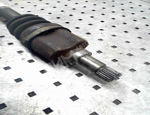 Полуось передняя левая (приводной вал, ШРУС) Ford Focus I 2001-2005 рестайлинг  Ford Focus Focus I 2001-2005 рестайлинг