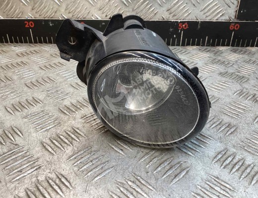 Фара противотуманная правая Renault Laguna II (X74) 2001-2005  Renault Laguna Laguna II (X74) 2001-2005