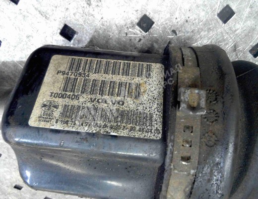 Полуось передняя левая (приводной вал, ШРУС) Volvo V70 II (SW) 2000-2008  Volvo V70 V70 II (SW) 2000-2008