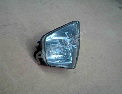 Фара противотуманная левая Ford Focus I 2001-2005 рестайлинг  Ford Focus Focus I 2001-2005 рестайлинг