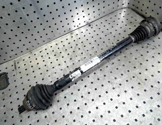 Полуось передняя правая (приводной вал, ШРУС) Volkswagen Passat B6 (3C) 2005-2010  Volkswagen Passat Passat B6 (3C) 2005-2010