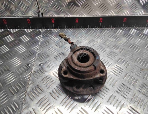 Ступица передняя правая Opel Astra G 1998-2004  Opel Astra Astra G 1998-2004