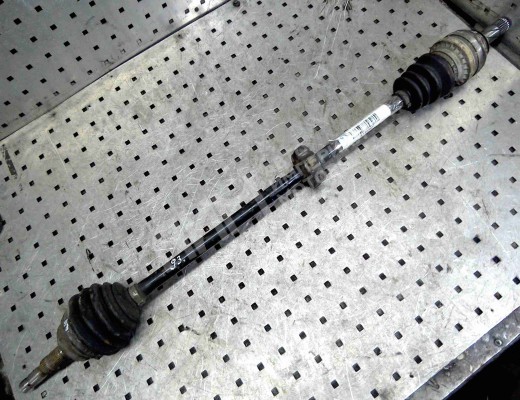 Полуось передняя правая (приводной вал, ШРУС) Opel Astra G 1998-2004  Opel Astra Astra G 1998-2004