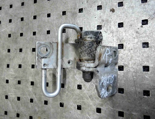 Петля двери передней правой Volkswagen Passat B6 (3C) 2005-2010  Volkswagen Passat Passat B6 (3C) 2005-2010