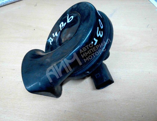 Сигнал (клаксон) Audi A4 B6 (8EC, 8E5) 2000-2004  Audi A4 A4 B6 (8EC, 8E5) 2000-2004