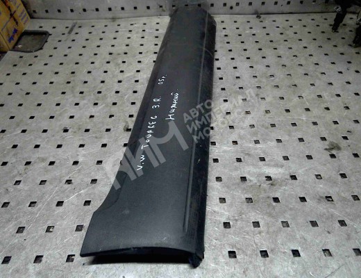 Молдинг двери задней правой Volkswagen Touareg I (7L) 2002-2006  Volkswagen Touareg Touareg I (7L) 2002-2006