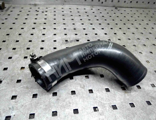 Патрубок интеркулера Renault Megane II 2002-2006  Renault Megane Megane II 2002-2006