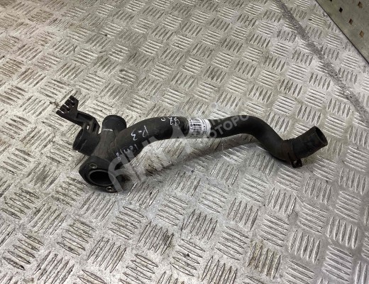 Фланец (тройник) системы охлаждения Volkswagen Passat B3 1988-1993  Volkswagen Passat Passat B3 1988-1993