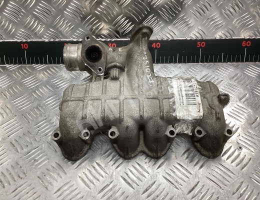 Коллектор впускной Volkswagen Golf III (1H) 1991-1997  Volkswagen Golf Golf III (1H) 1991-1997